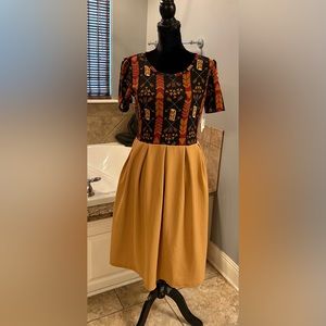 Lularoe Amelia Boho, Aztec Print, Zip Back Pockets, Sz Large, New $65 retail